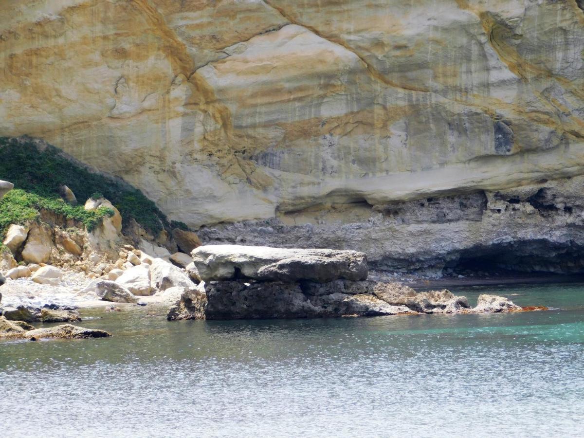 Manderley-Case Sul Mare Santa Caterina Di Pittinuri  Exteriör bild
